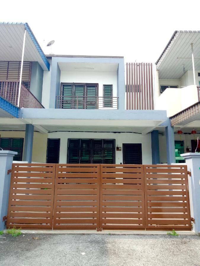 Kampar Sakura 3 Landed Villa Buitenkant foto